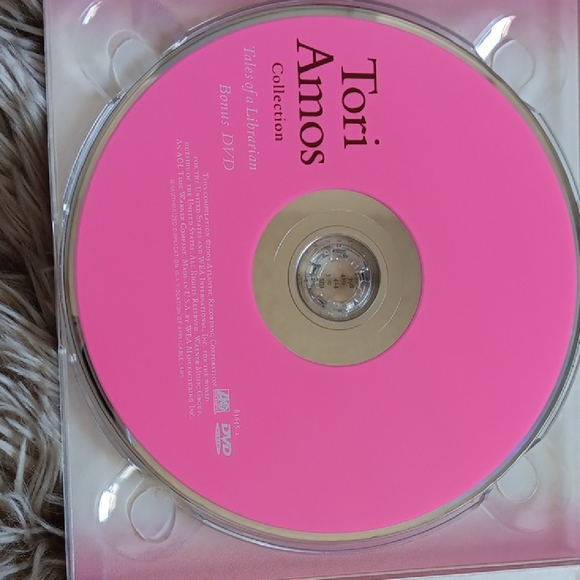Tory Amos CD and DVD - Picture 12 of 14